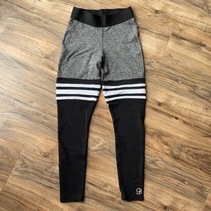 Bombshell Sportswear THIGH-HIGHS legging, size S